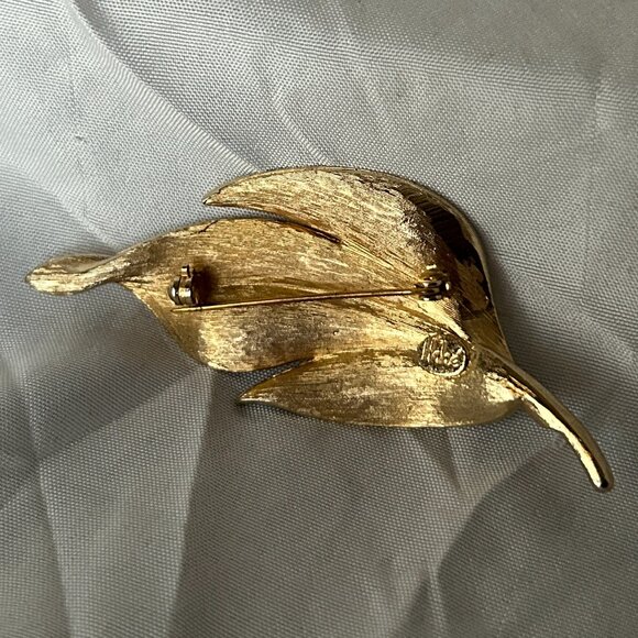 Hobe Vintage Leaf Brooch - Picture 5 of 5